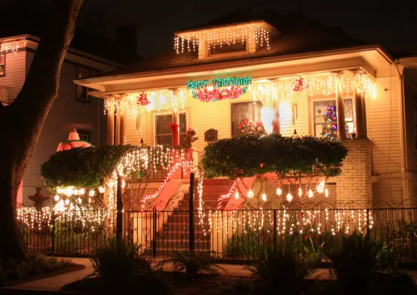 Outdoor Christmas Lighting Ideas and Tips